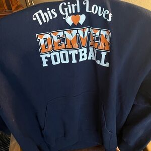 Gildan Black Heavy Blend Sweatshirt